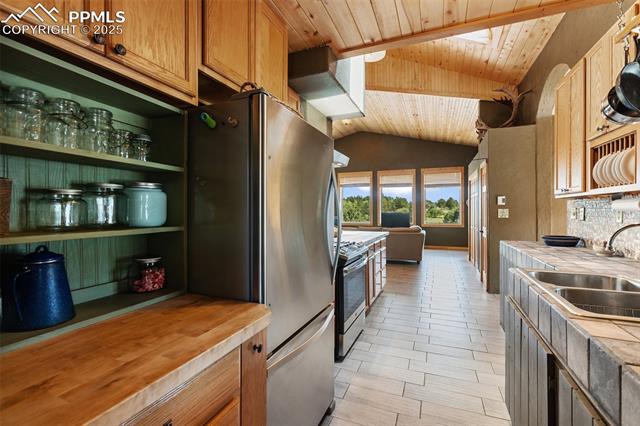 3153 Homestake Place