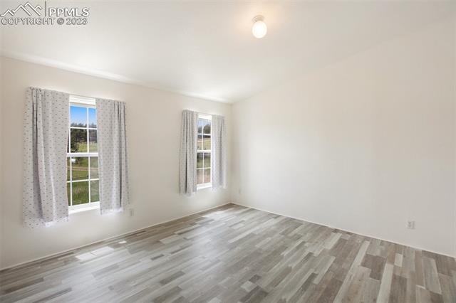 533 Calle De La Nieva