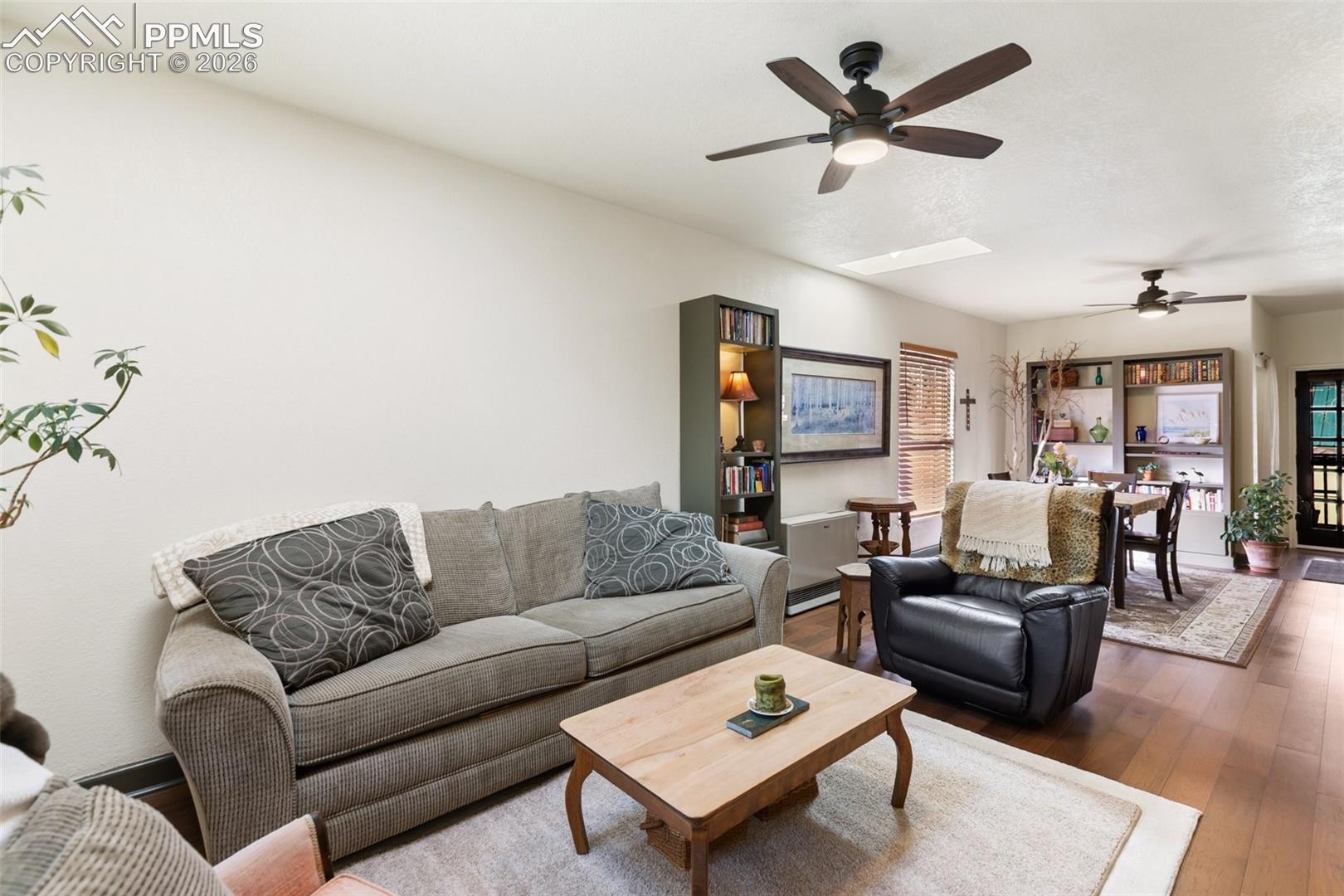 305 N 4th Street