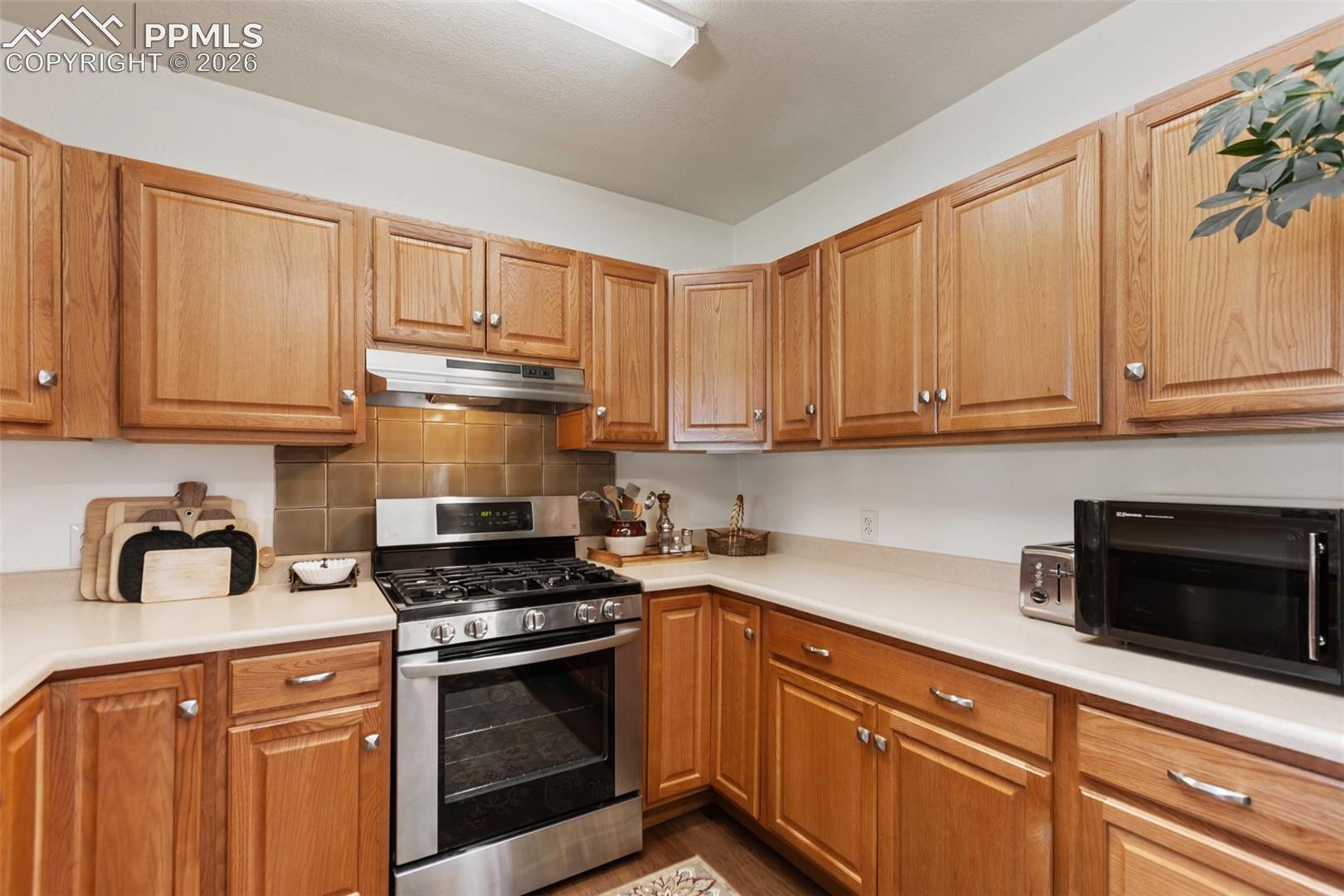305 N 4th Street