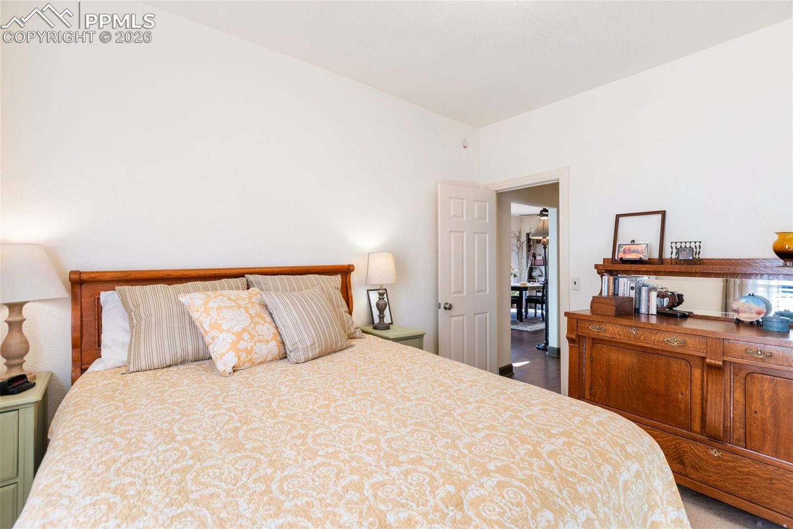 305 N 4th Street