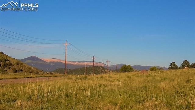 9048 County Road 102