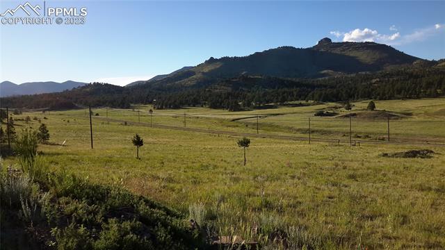 9048 County Road 102