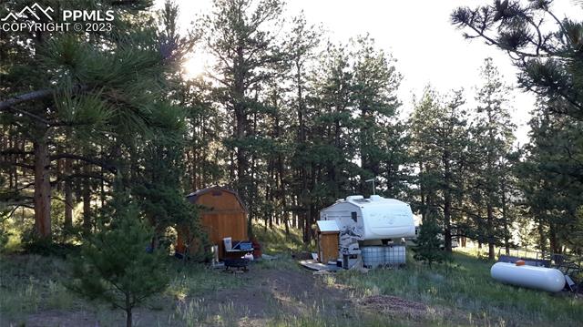 9048 County Road 102