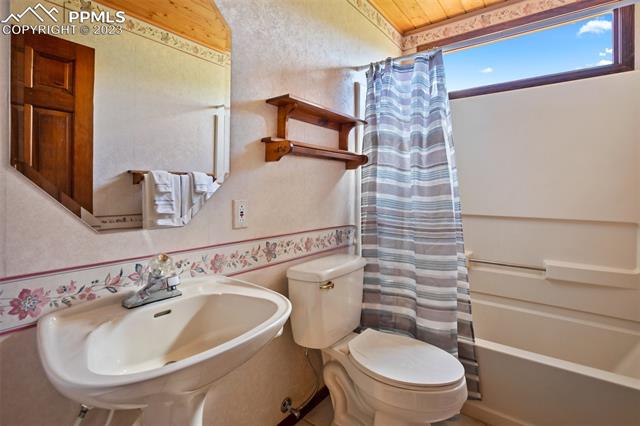 237 Wolftone Drive