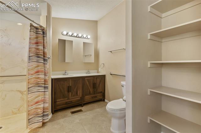 235 W May Street