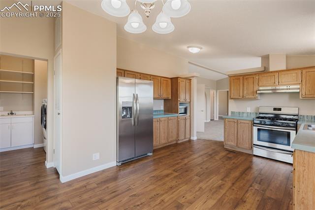 235 W May Street