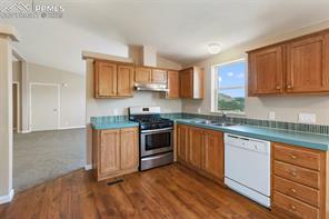 235 W May Street