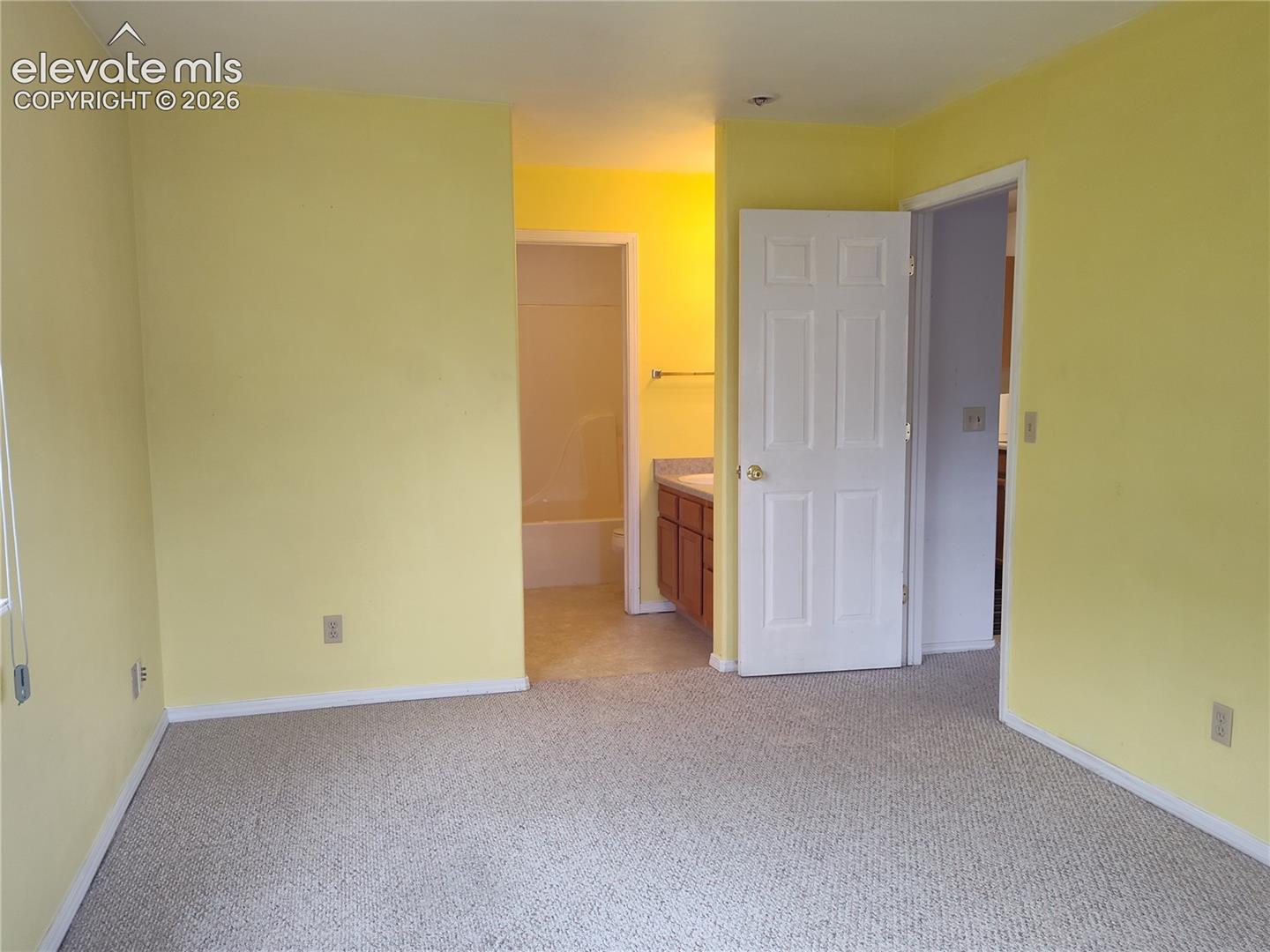 120 Whalen Avenue Unit: 33