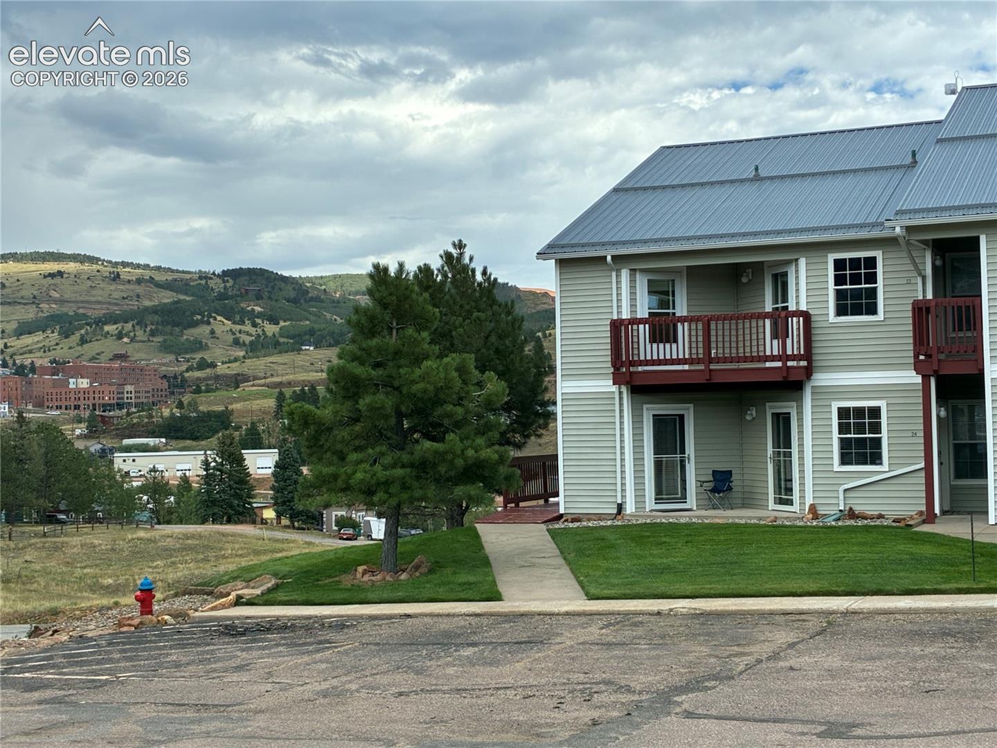 120 Whalen Avenue Unit: 33