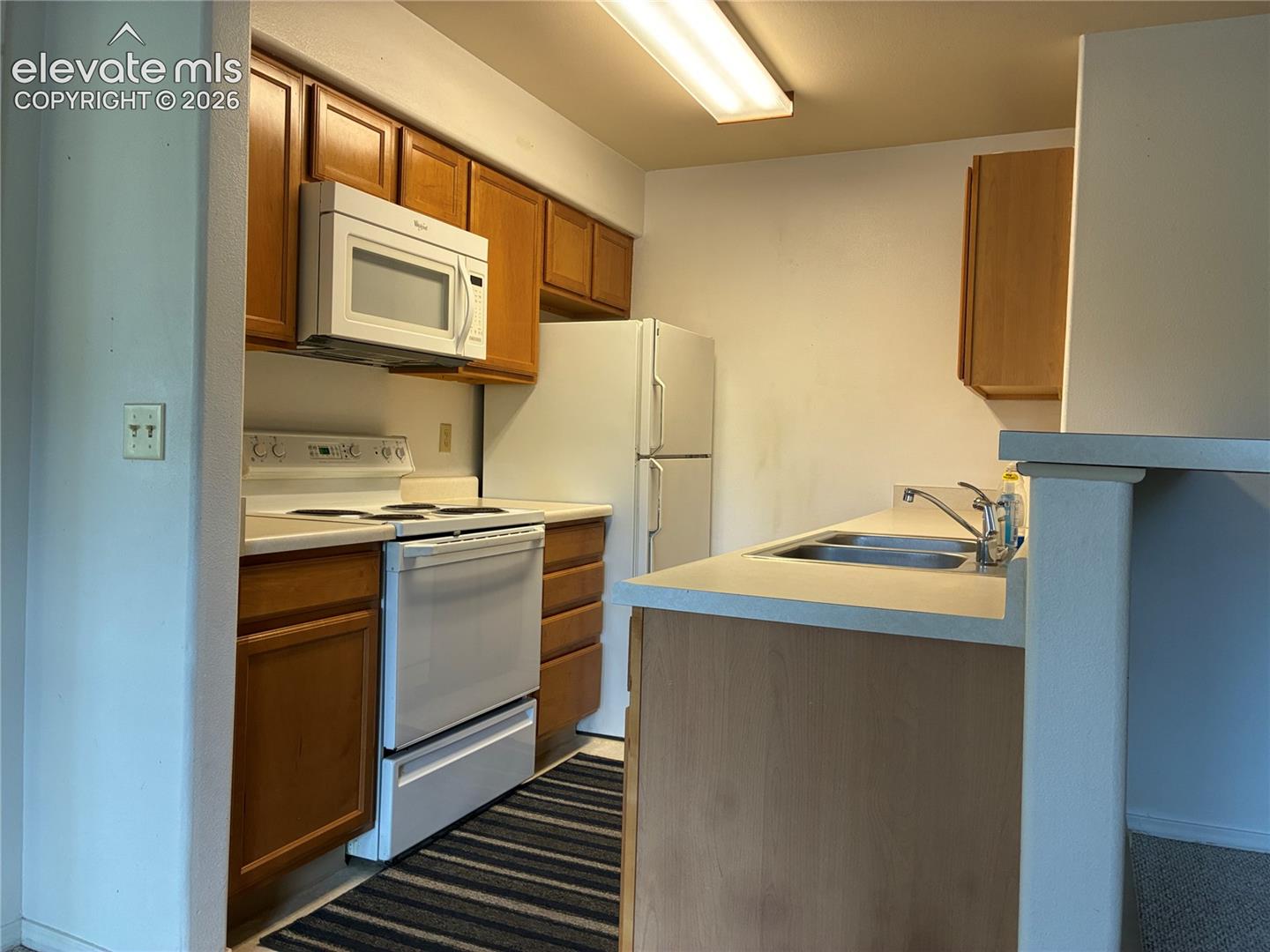 120 Whalen Avenue Unit: 33