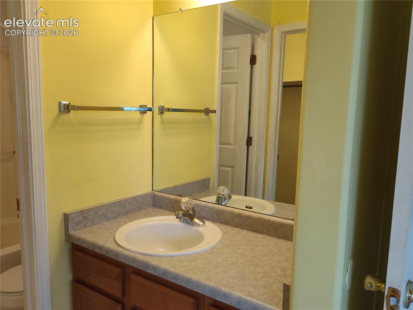 120 Whalen Avenue Unit: 33