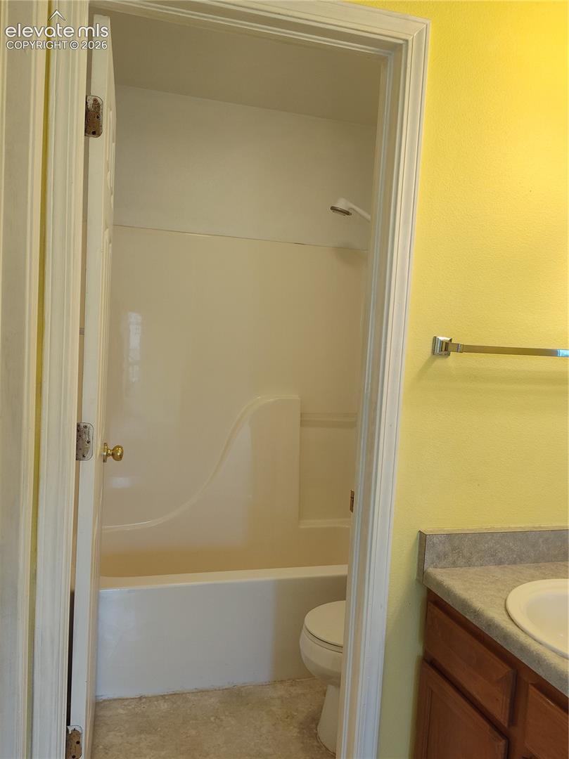 120 Whalen Avenue Unit: 33