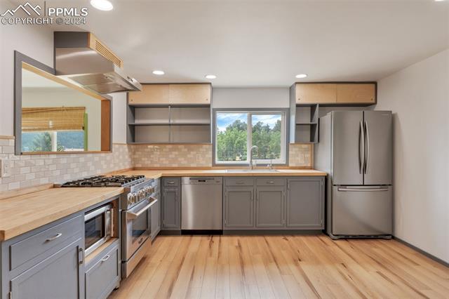 26274 Cornelius Street