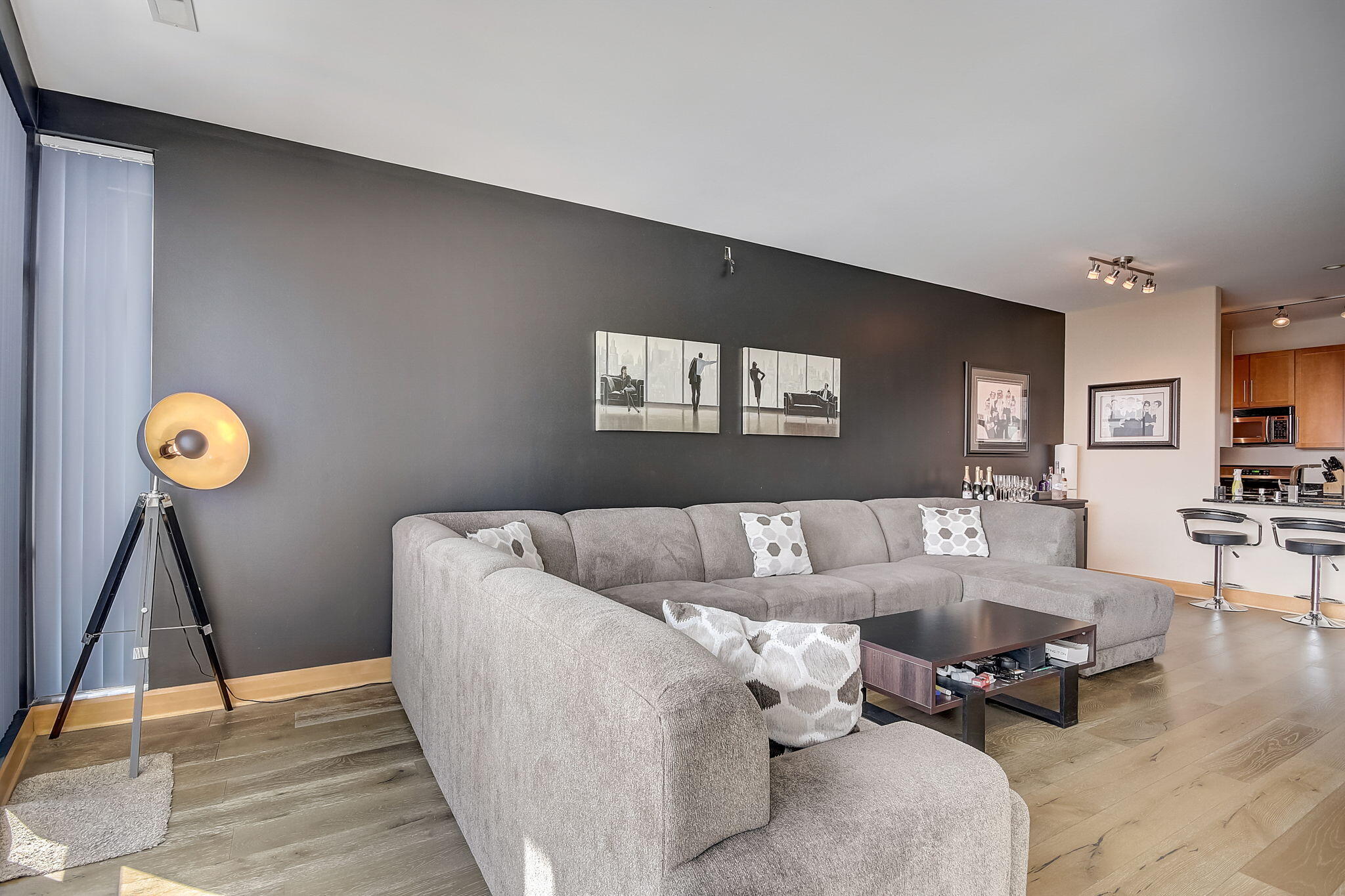 1550 E Royall Pl 802