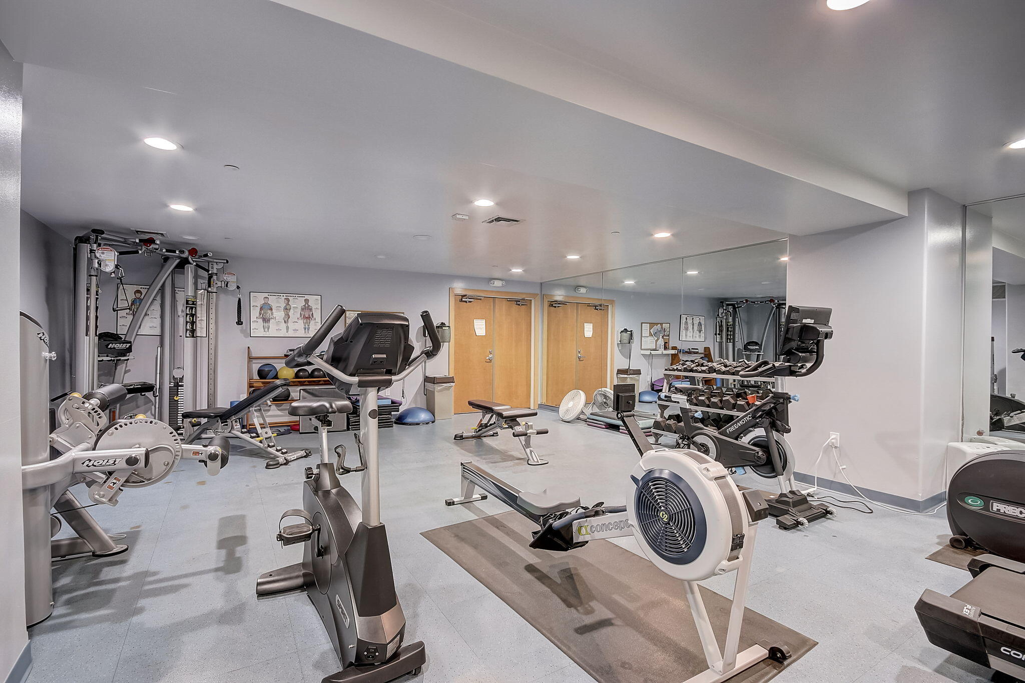 1550 E Royall Pl 802