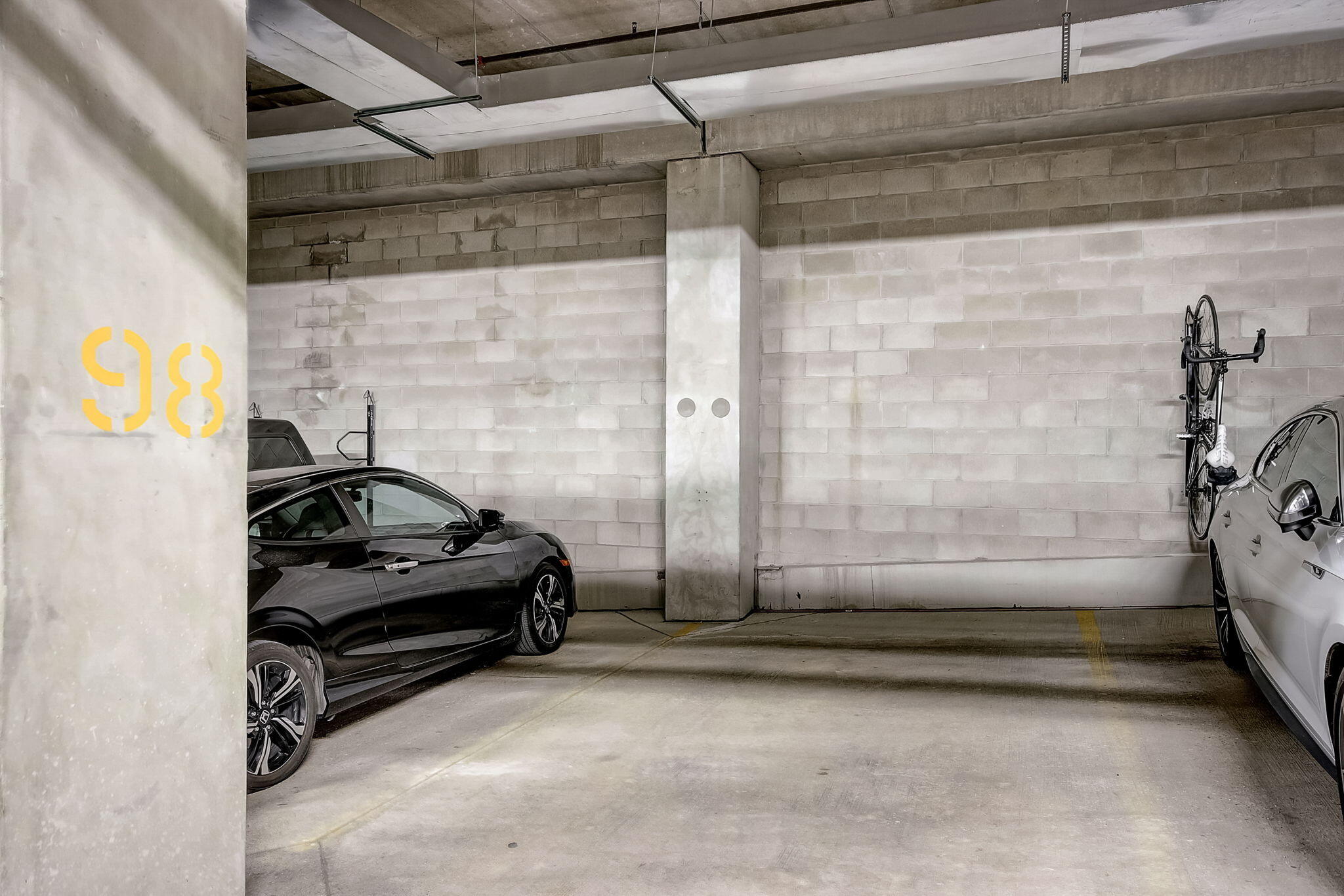 1550 E Royall Pl 802