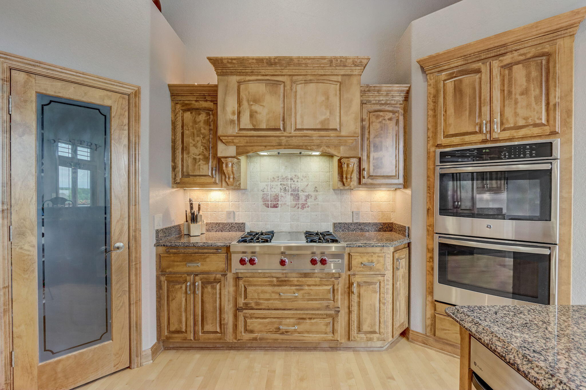 W217N5457 Taylors Woods Dr