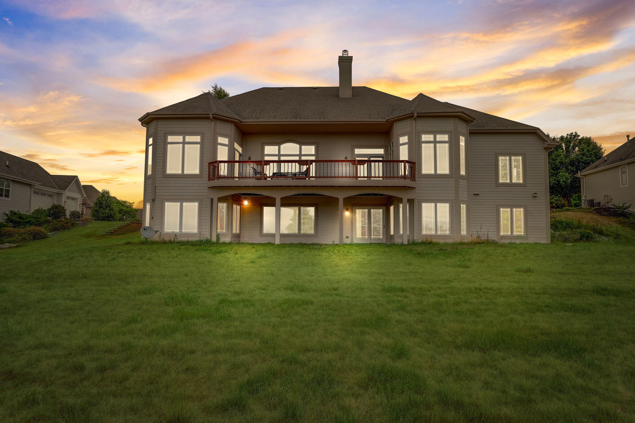 W217N5457 Taylors Woods Dr