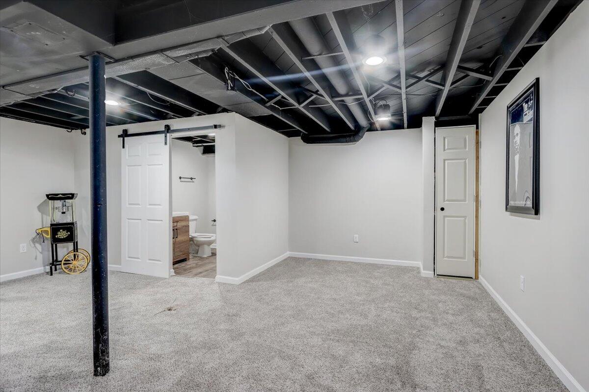 6620 N Range Line Rd