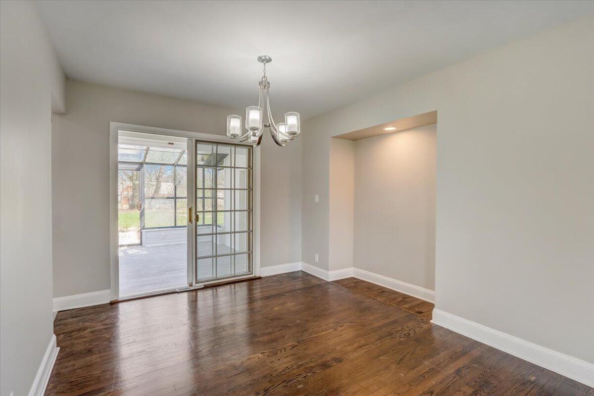 6620 N Range Line Rd