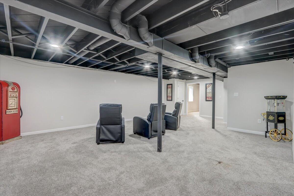 6620 N Range Line Rd