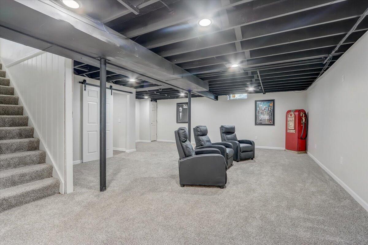 6620 N Range Line Rd