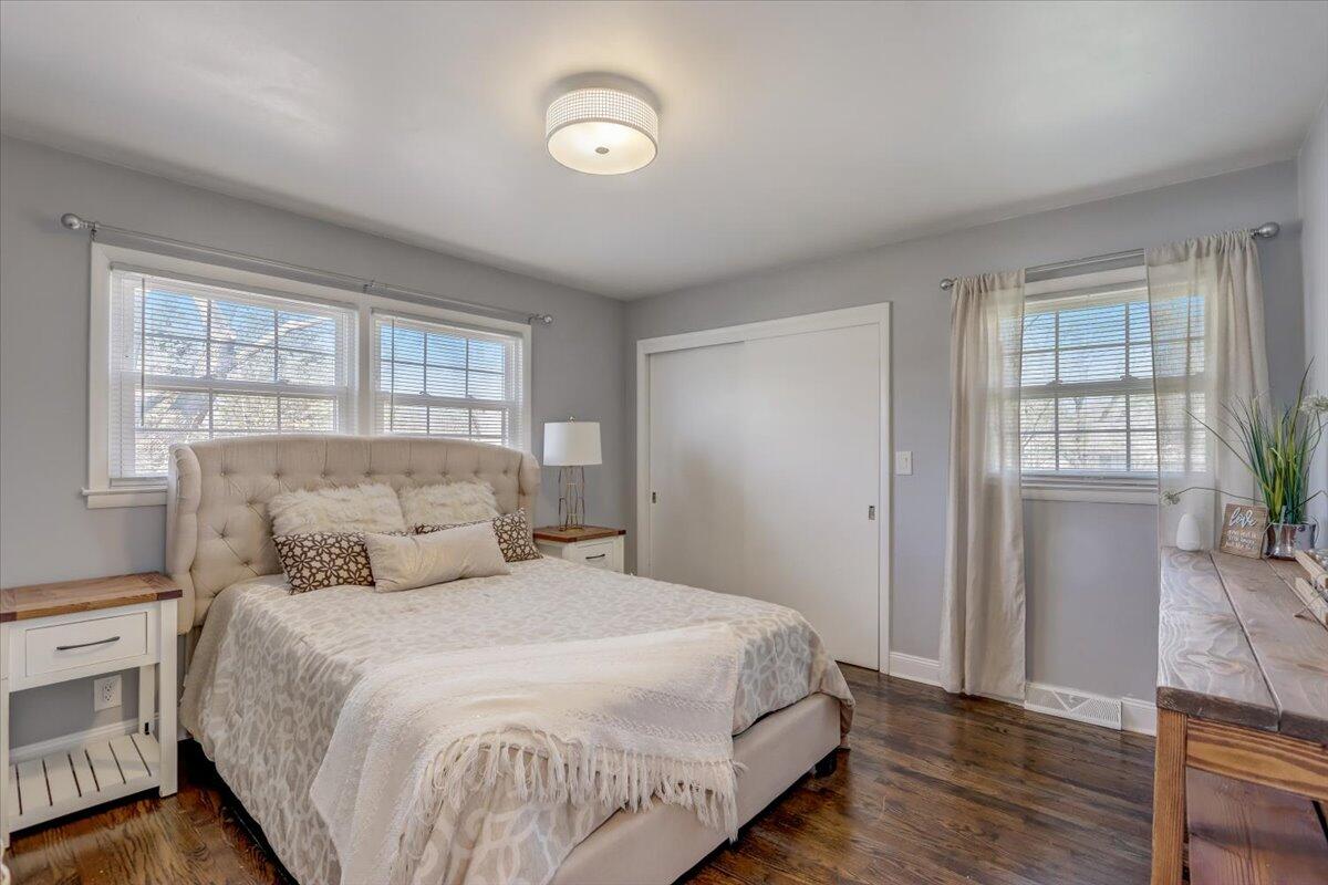 6620 N Range Line Rd