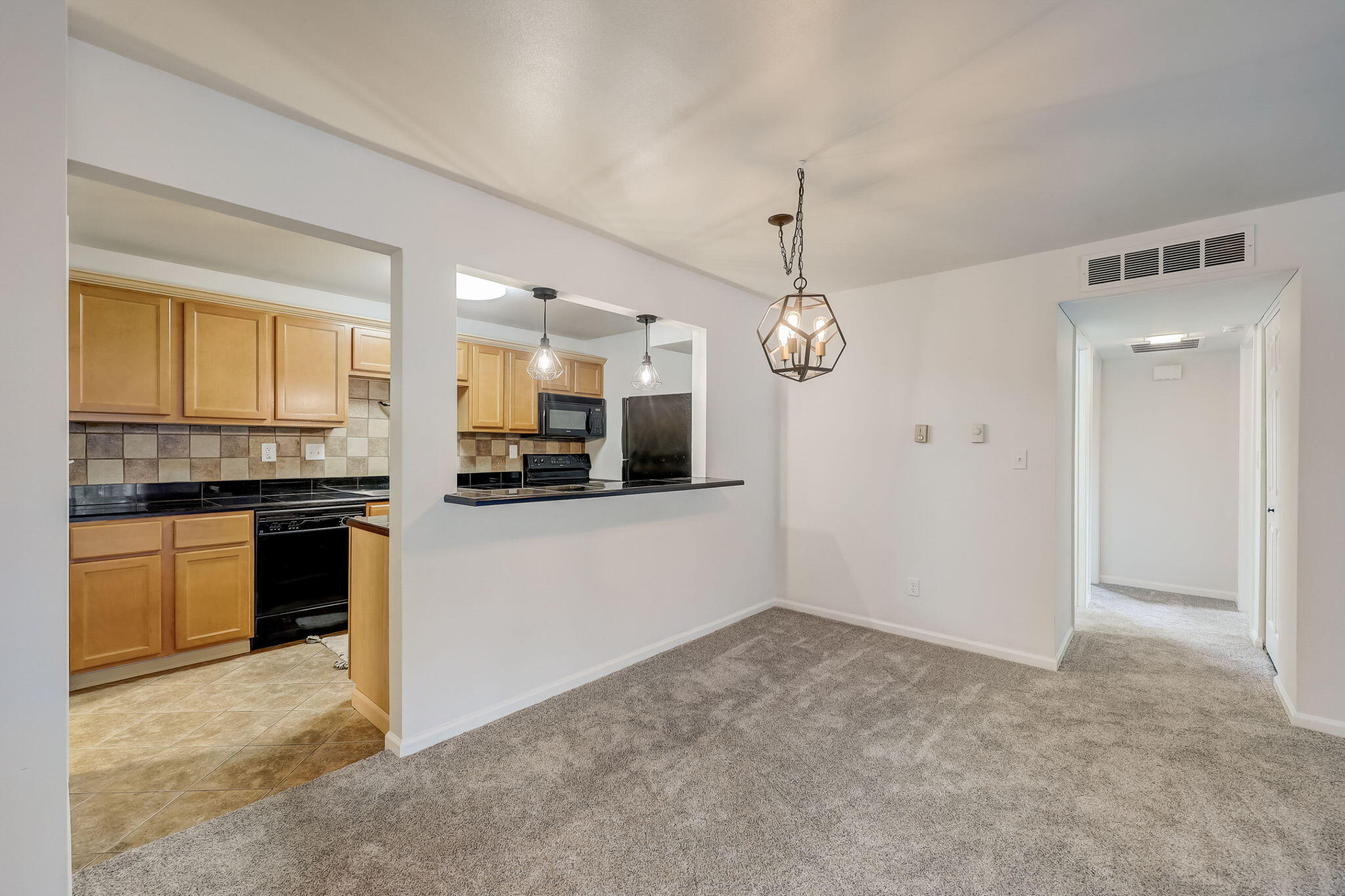 W168N11539 El Camino Dr