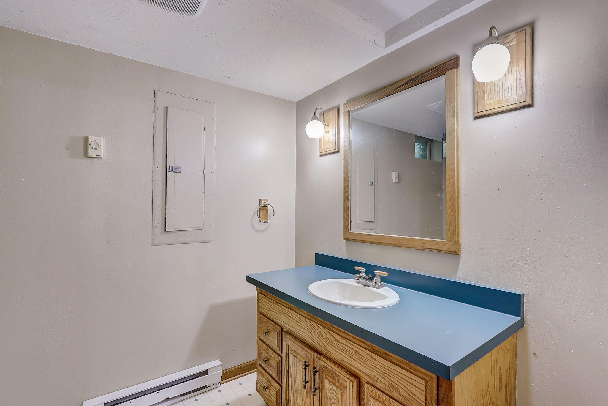 W335S9529 Red Brae Dr