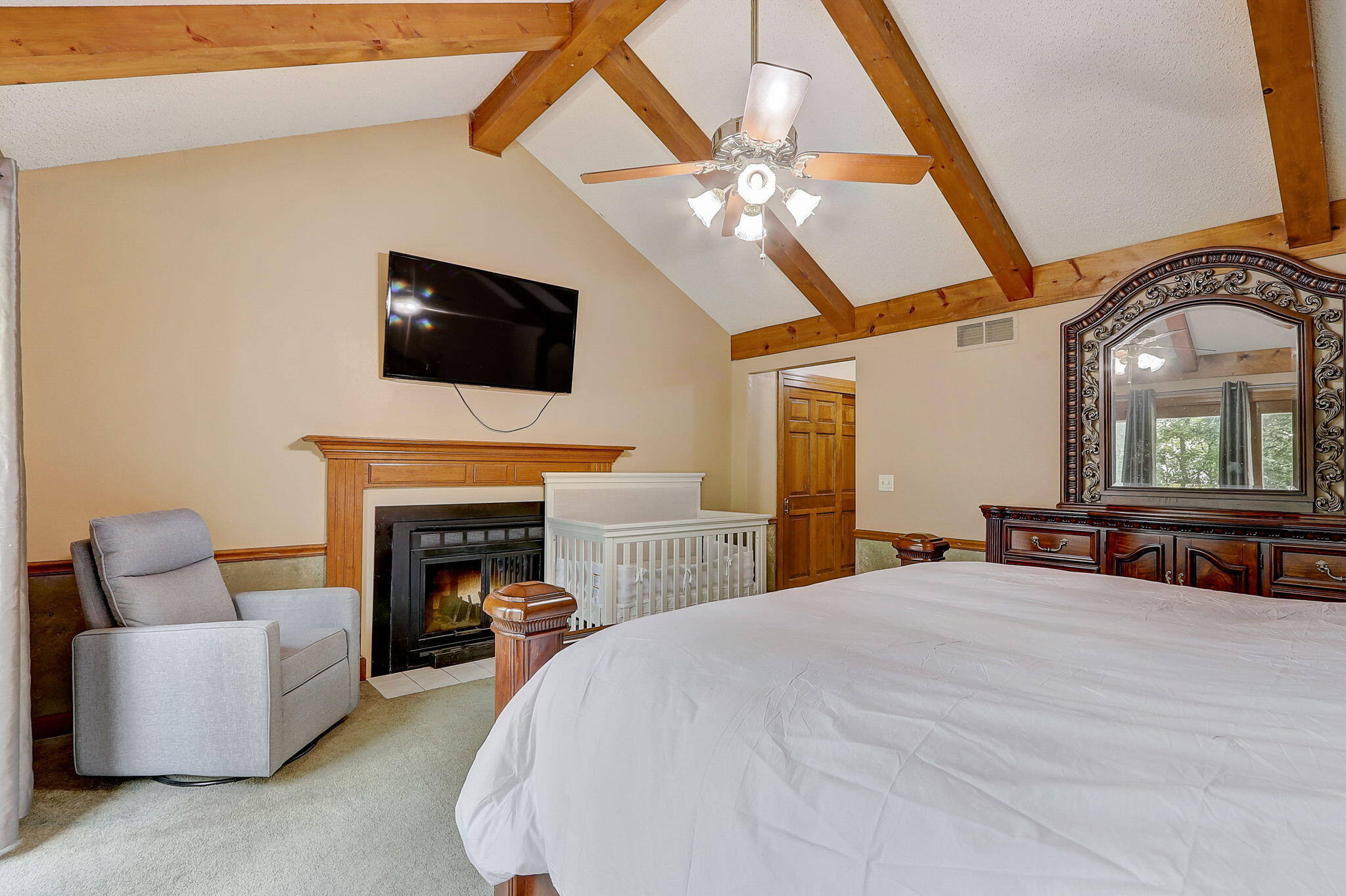 W335S9529 Red Brae Dr