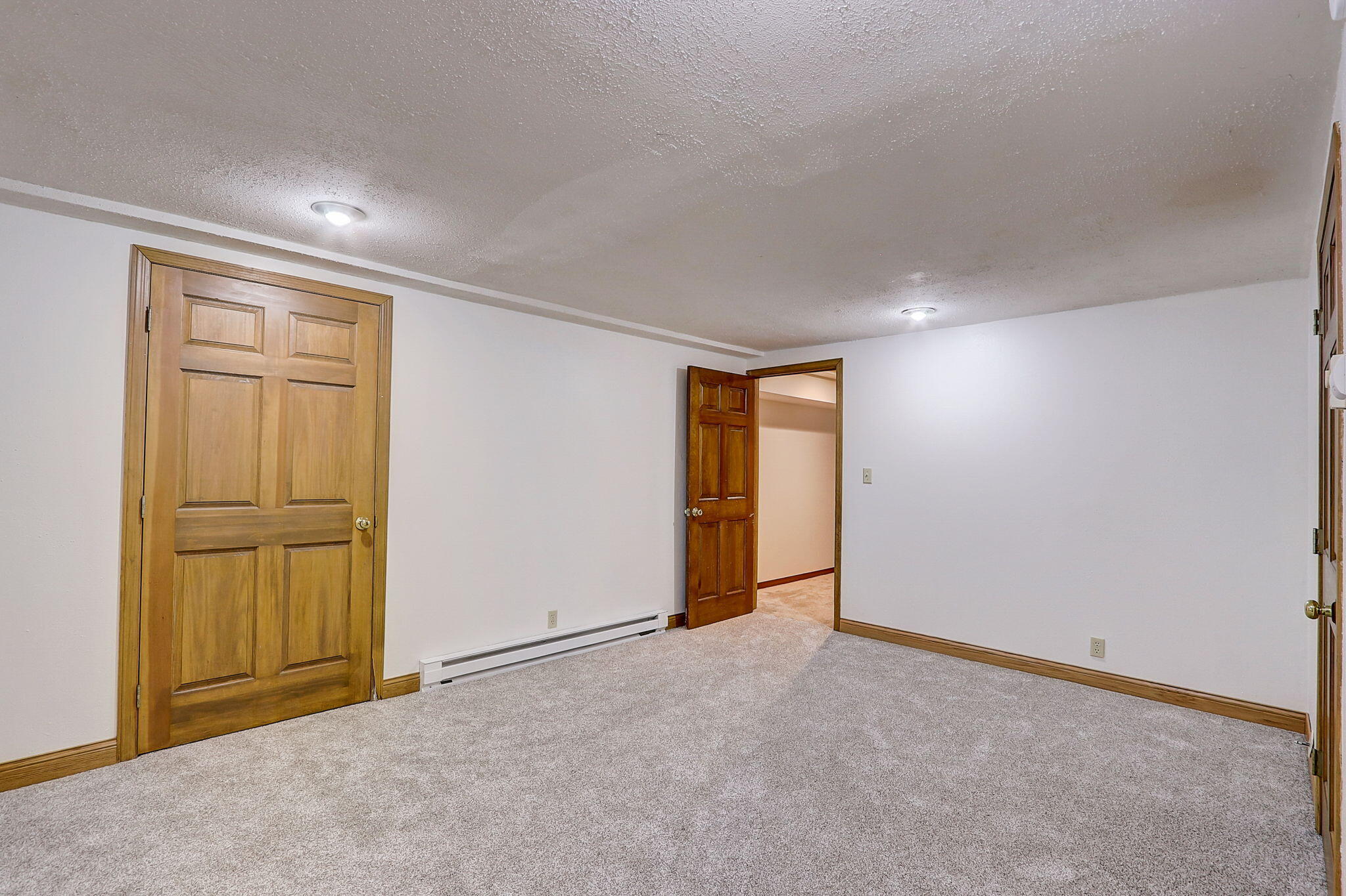 W335S9529 Red Brae Dr