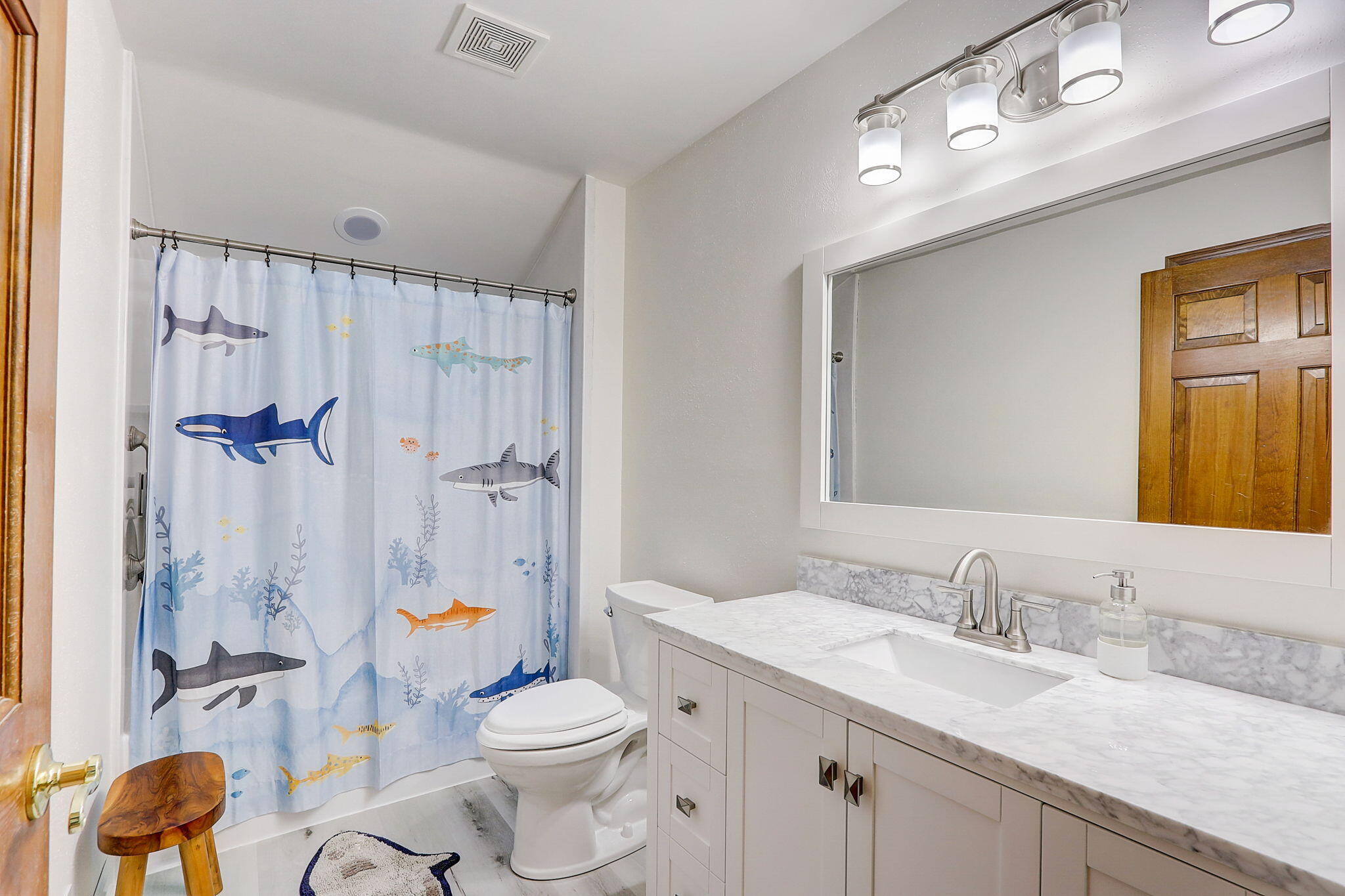 W335S9529 Red Brae Dr
