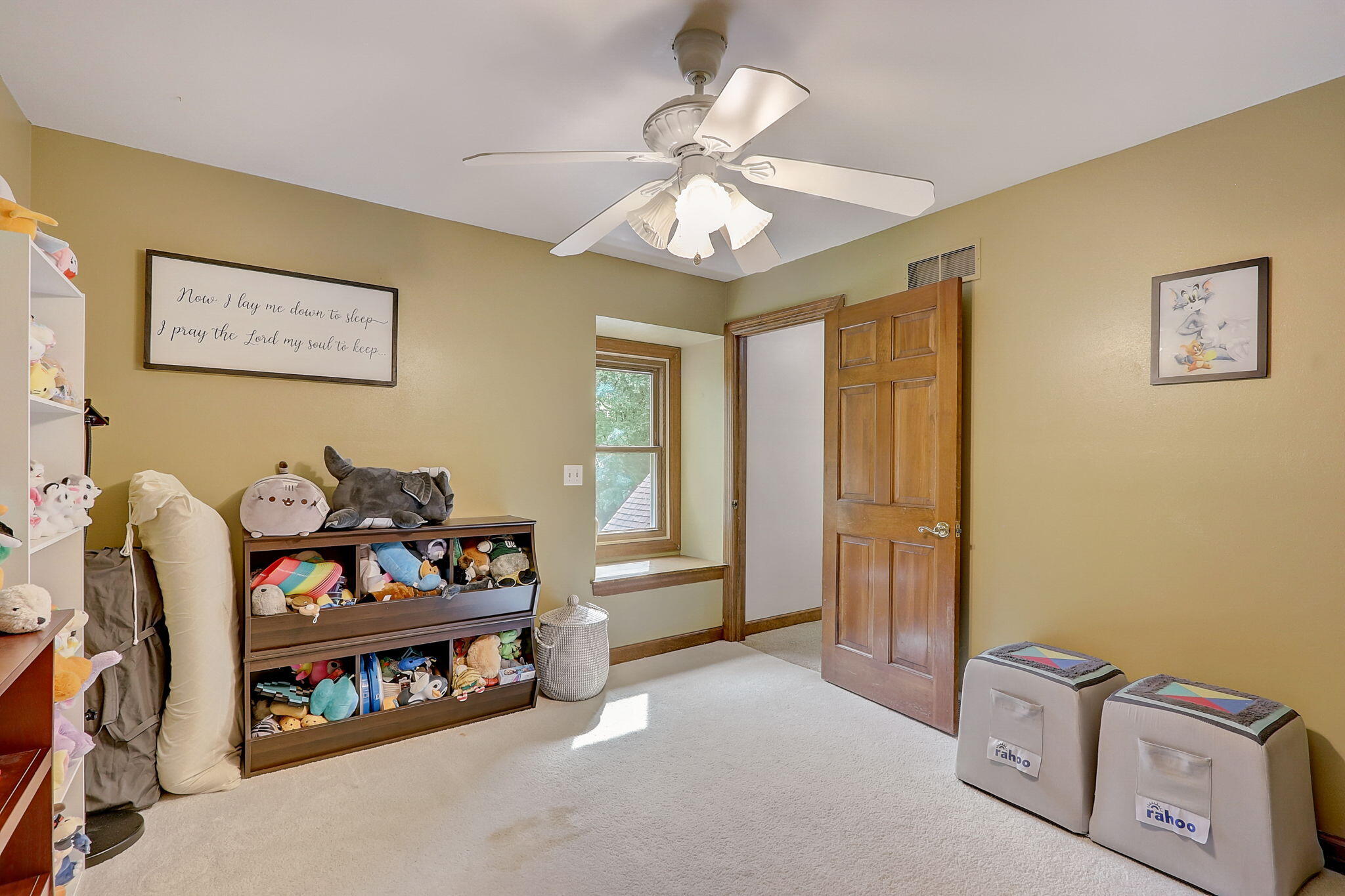 W335S9529 Red Brae Dr