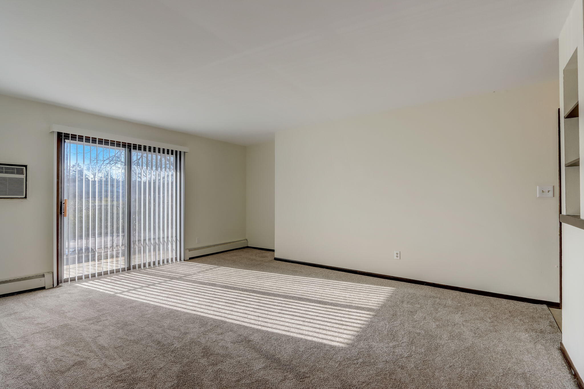 10450 W Fond du Lac Ave 10460