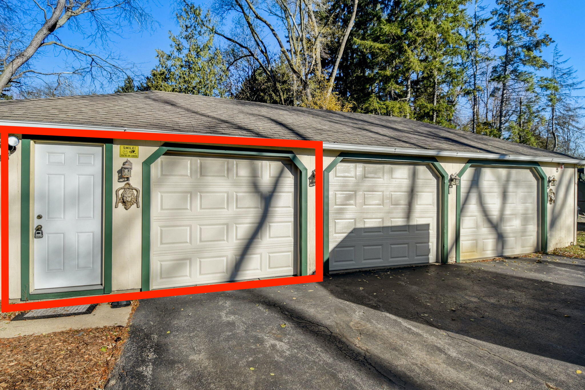 10216 N Baehr Rd
