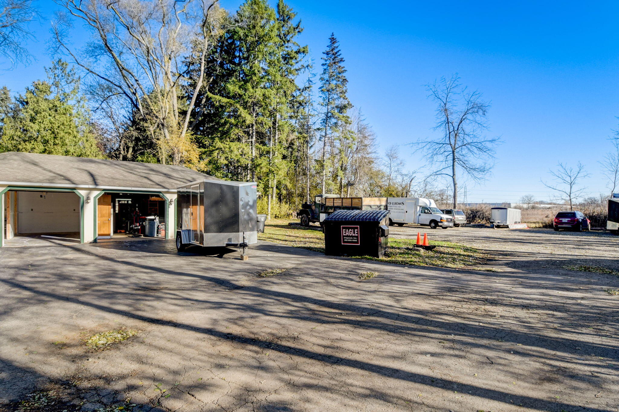 10216 N Baehr Rd