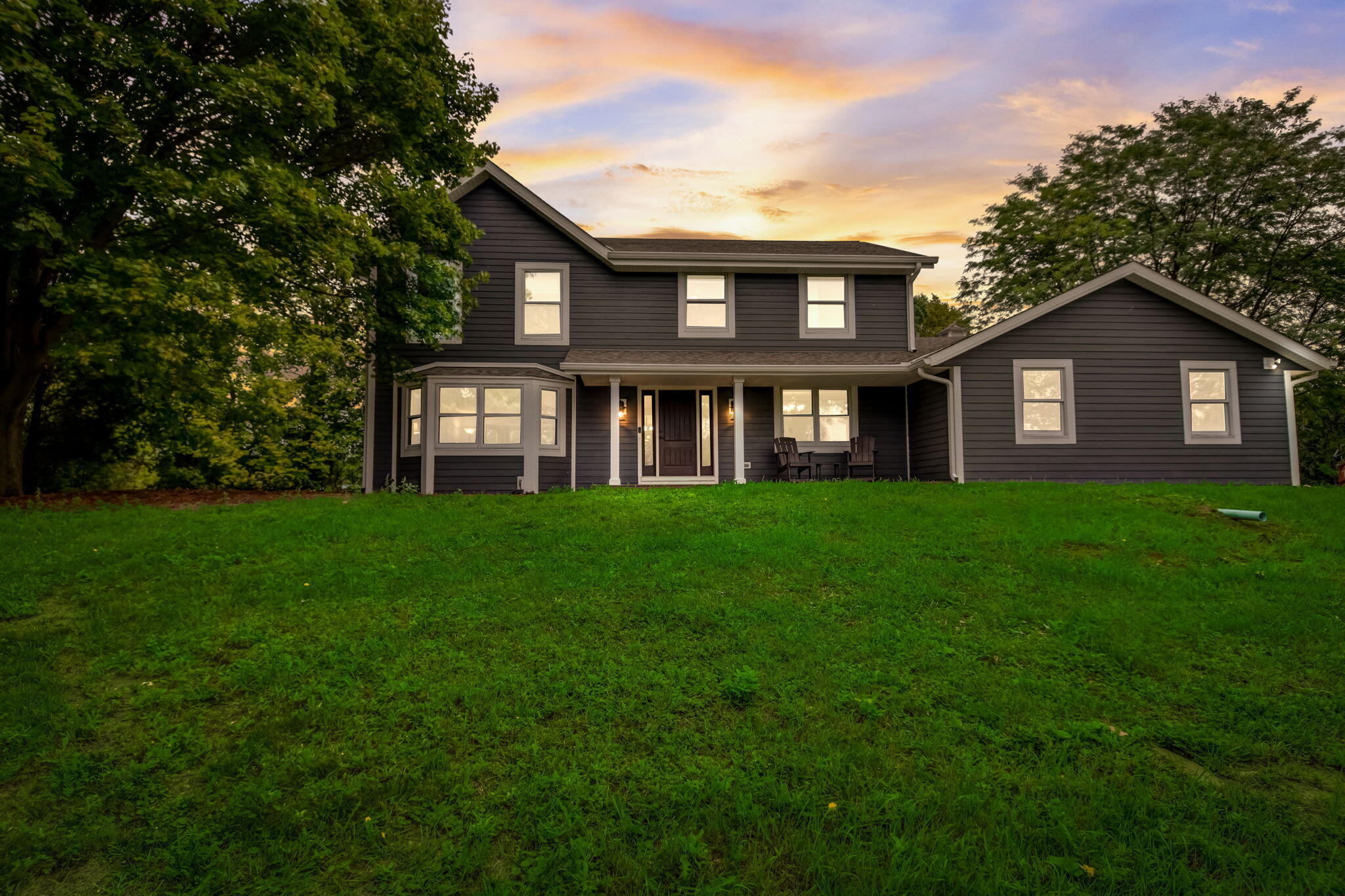 5703 Oakdale Ct