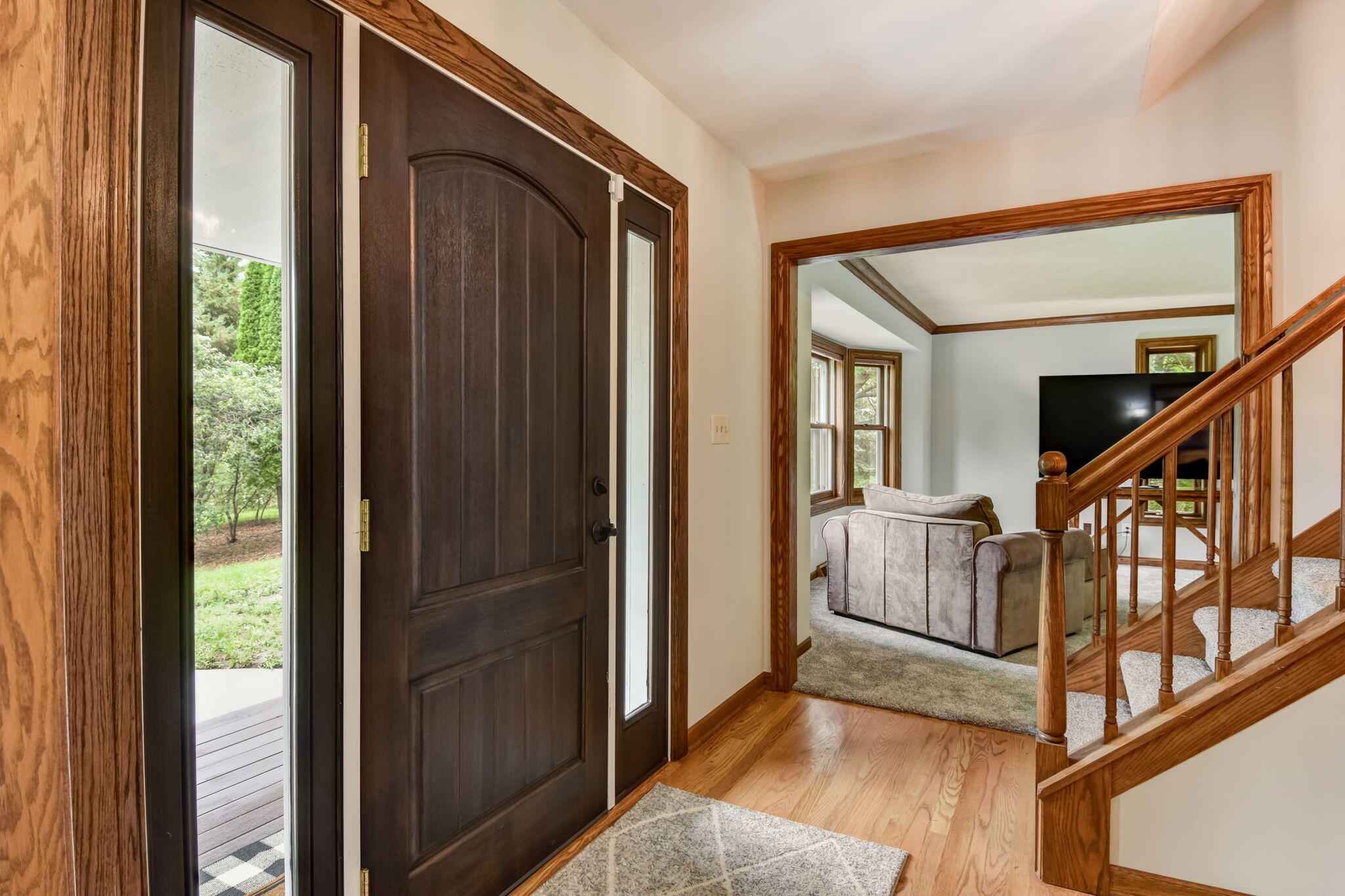 5703 Oakdale Ct