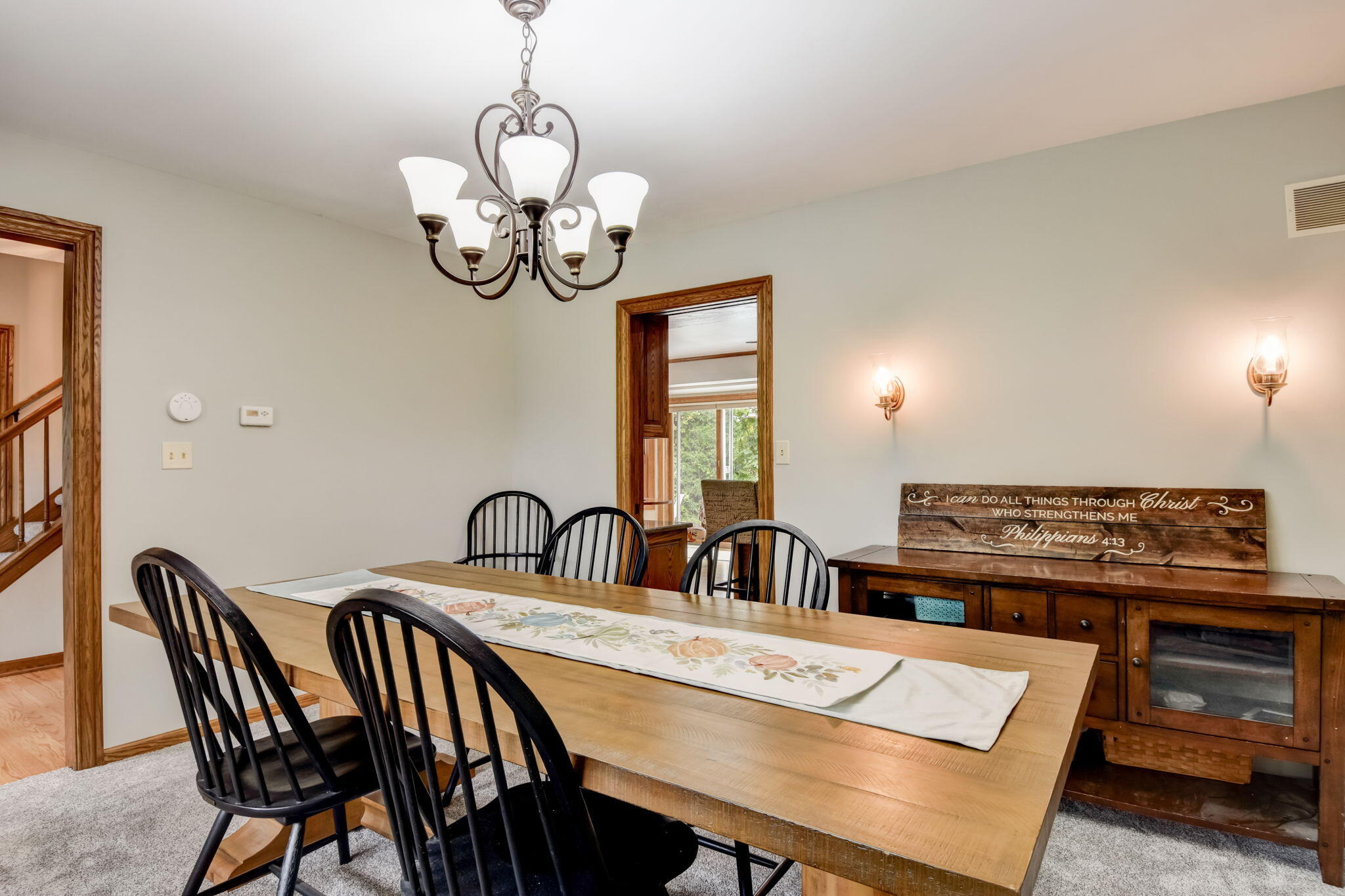 5703 Oakdale Ct