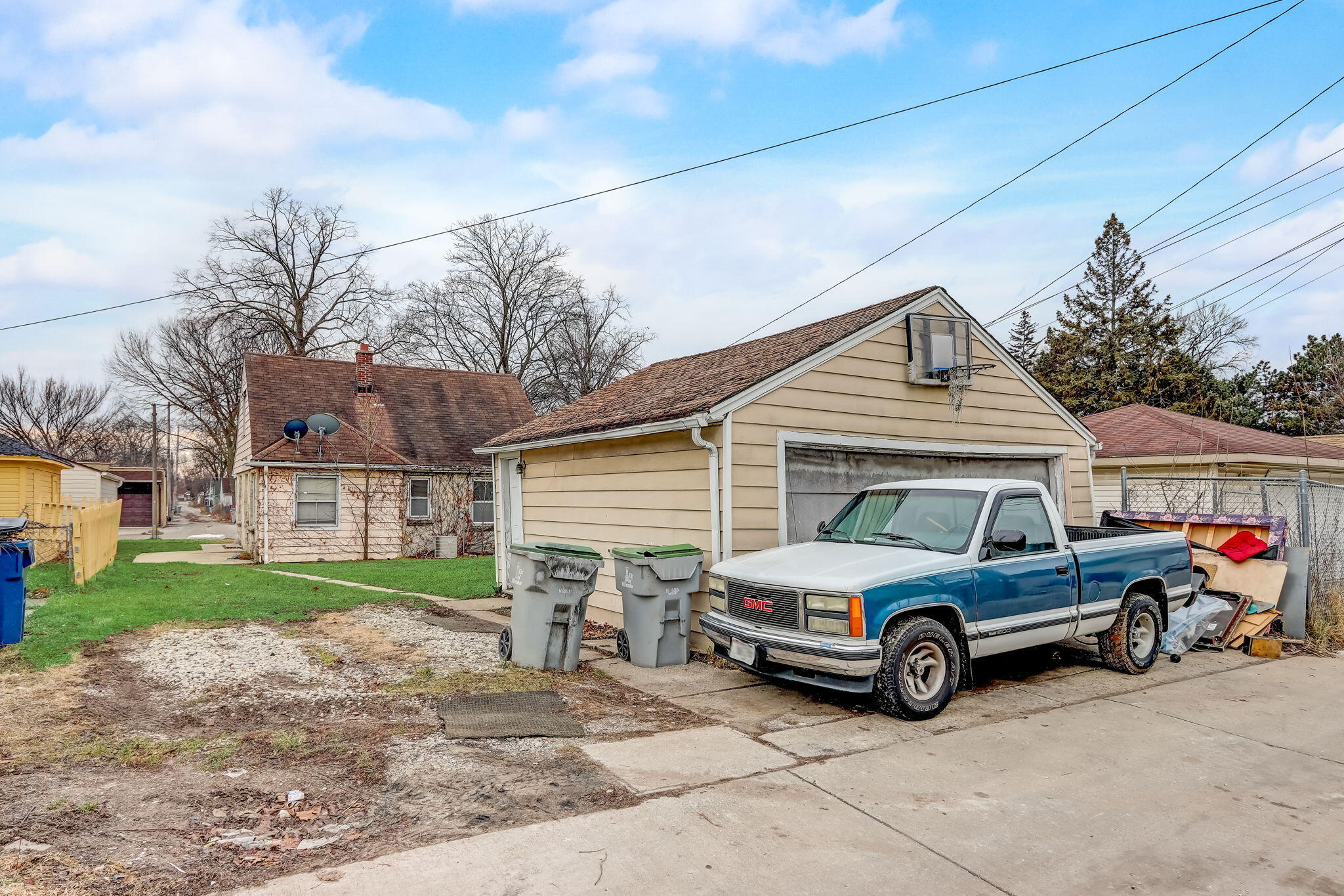 4218 W Derby Pl