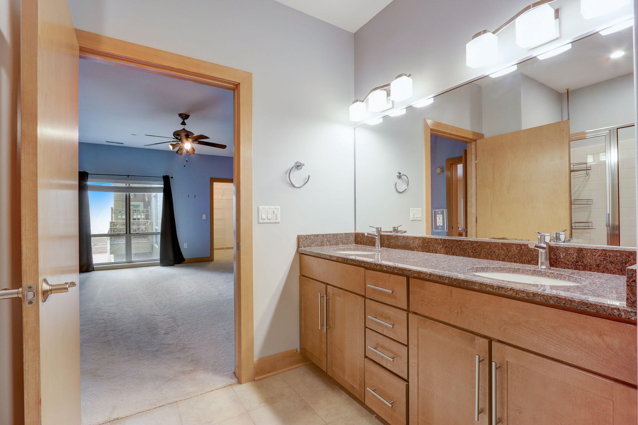 1550 E Royall Pl 706