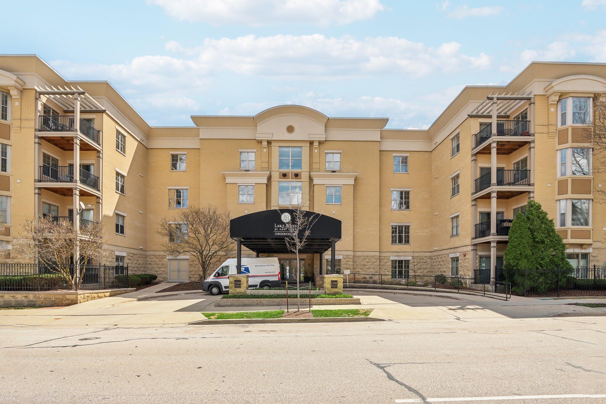 1300 N Prospect Ave 417