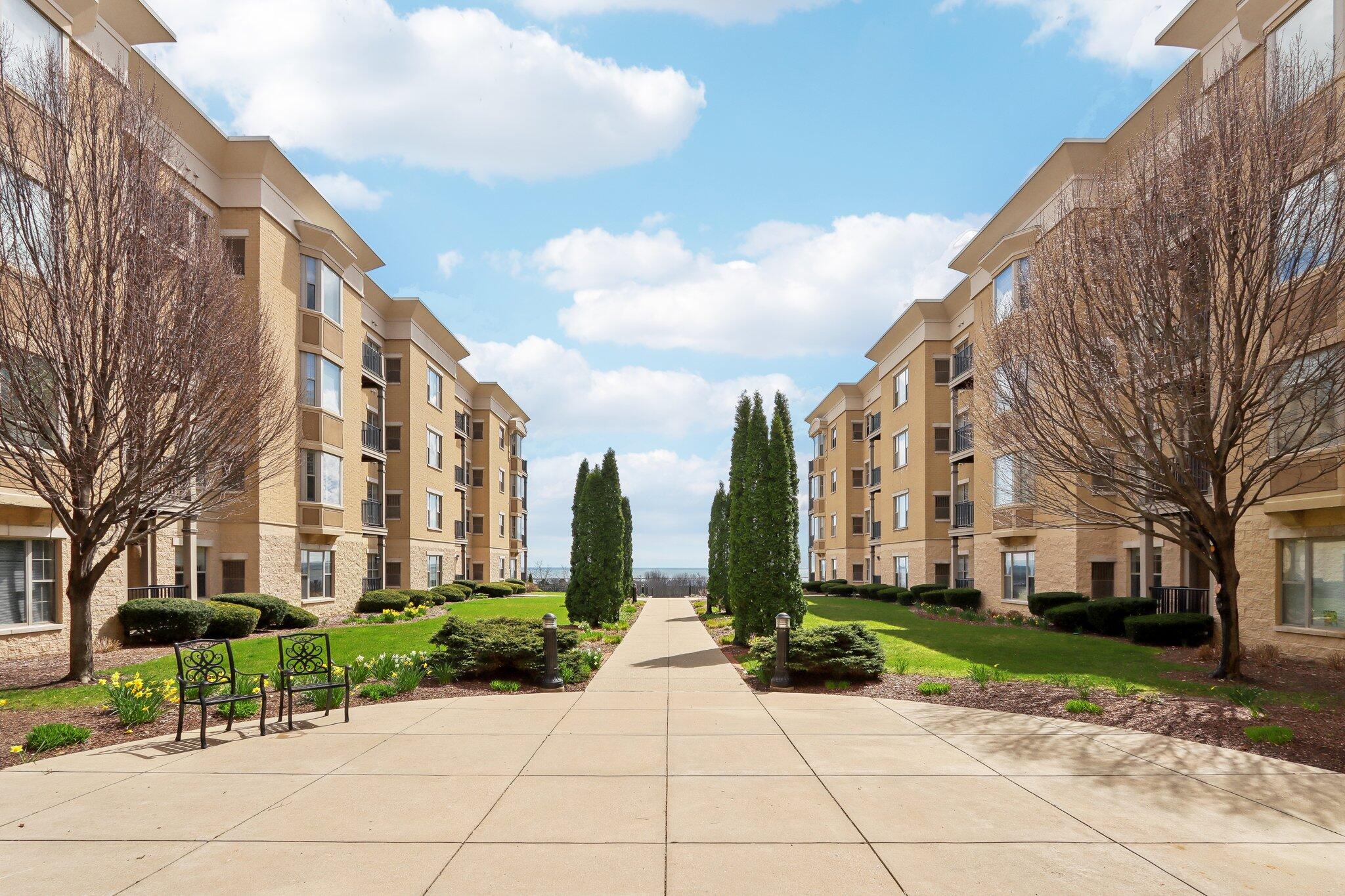 1300 N Prospect Ave 417