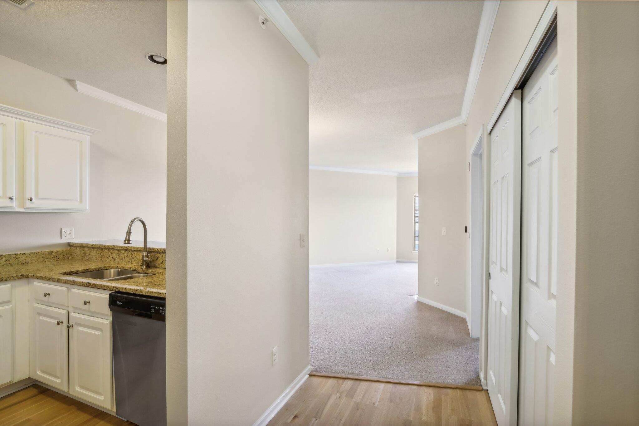 1300 N Prospect Ave 417