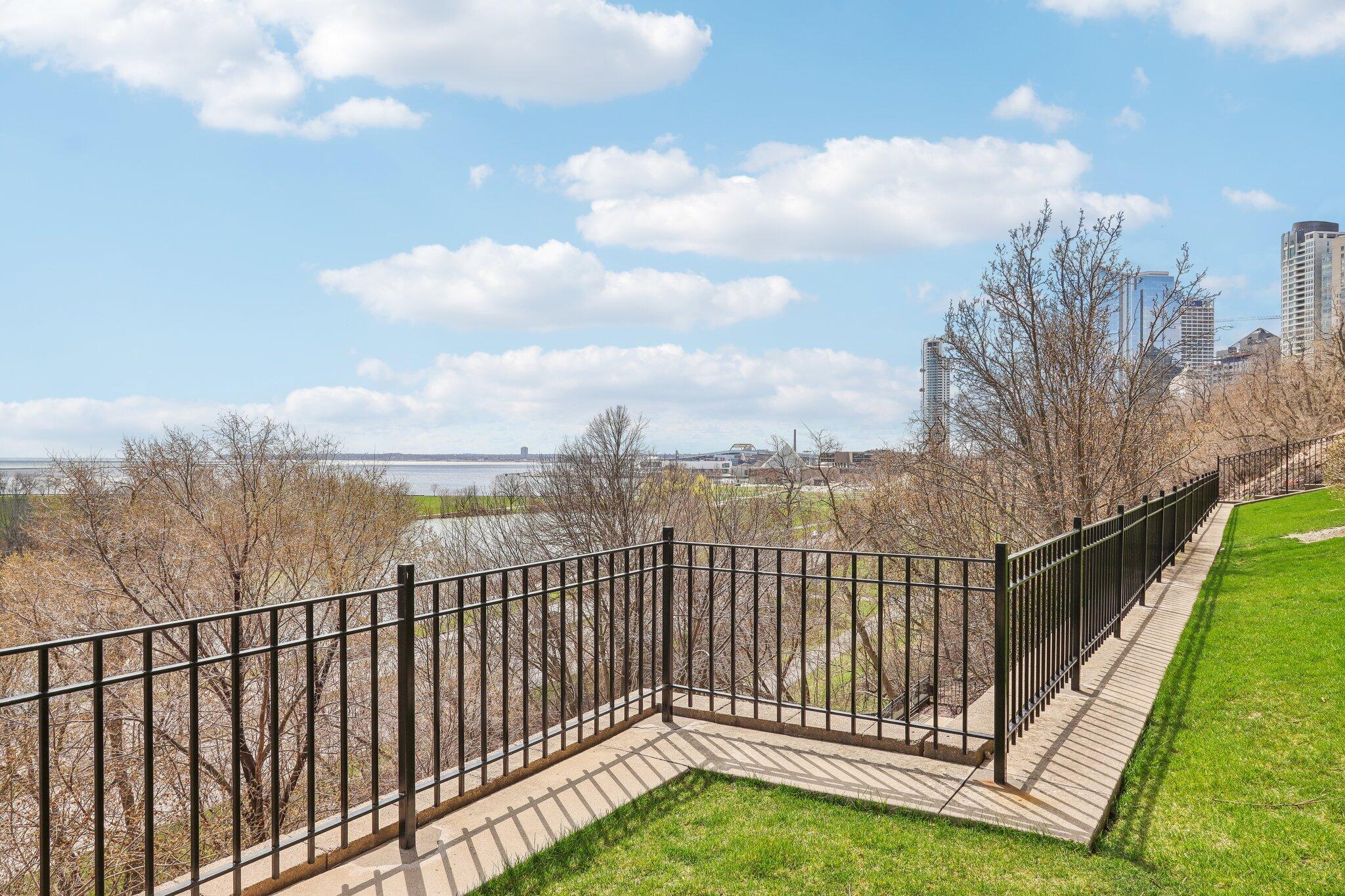 1300 N Prospect Ave 417