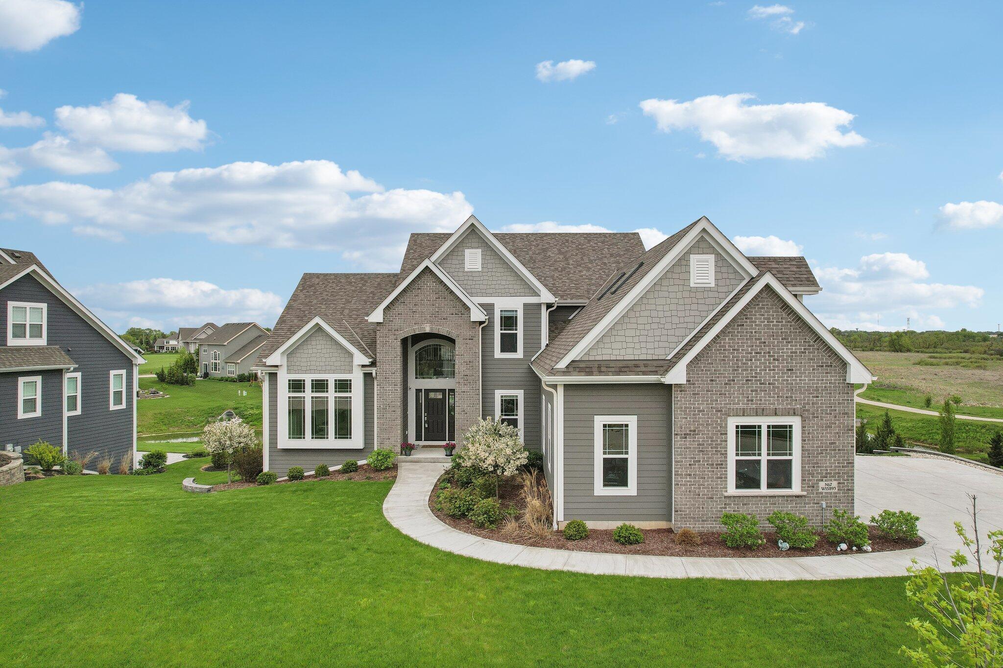 N67W15893 Tamarack Trl