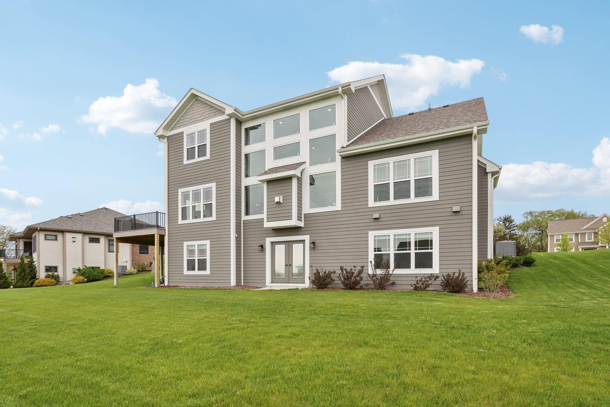 N67W15893 Tamarack Trl