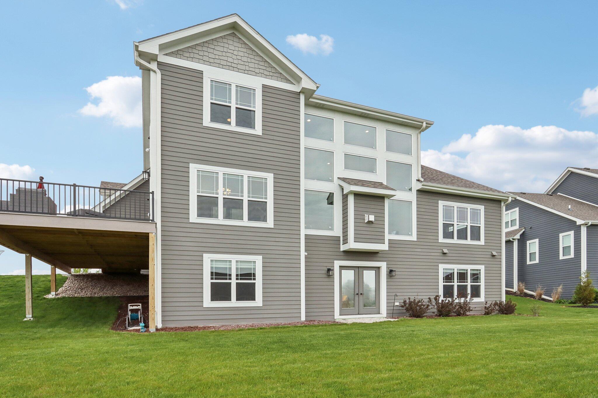 N67W15893 Tamarack Trl
