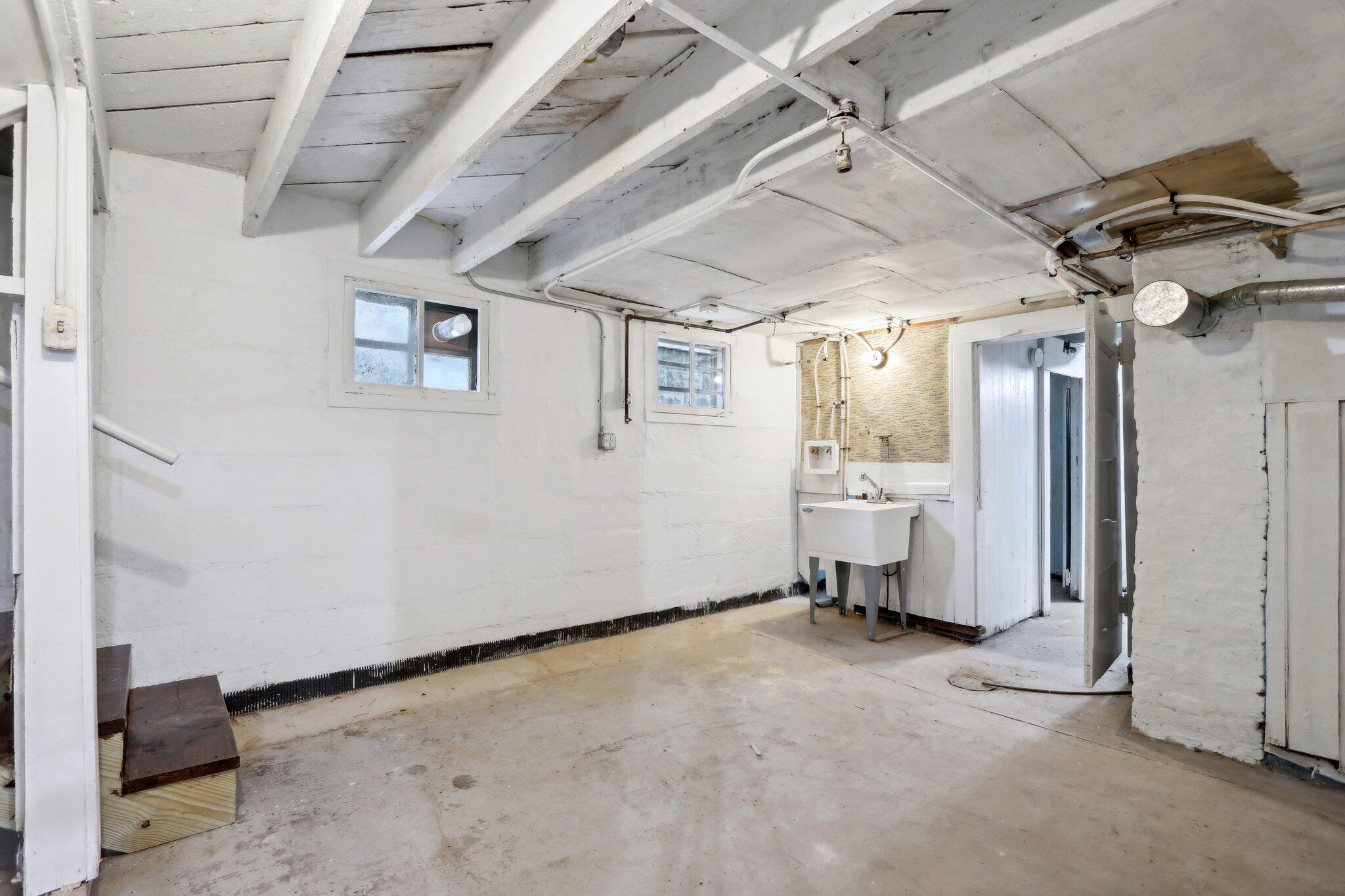 2136 S 69th St 2136-A